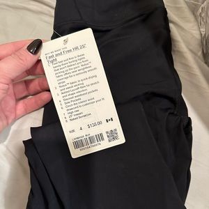 Lululemon Fast & Free Tights (size 4)- NWT